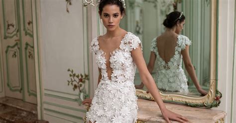 Short Wedding Dresses For Brides 27 Amazing Gowns Wedding Dress Guide