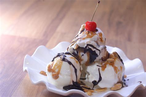 Hot Fudge Sundaes In The Summertime Meridian Magazine