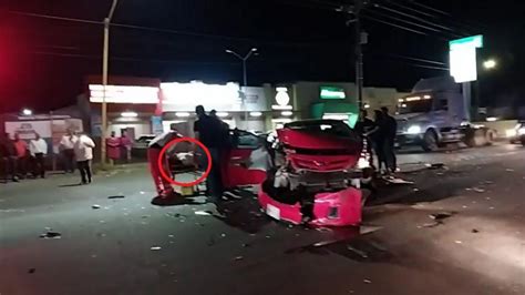 Aparatoso accidente vehicular 4 autos colisionan en Ciudad Obregón