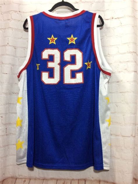 Harlem Globetrotters #32 Basketball Jersey | Boardwalk Vintage