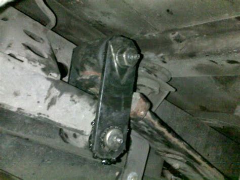 Toyota Kijang Cyber Community: Modifikasi pin dan anting per daun