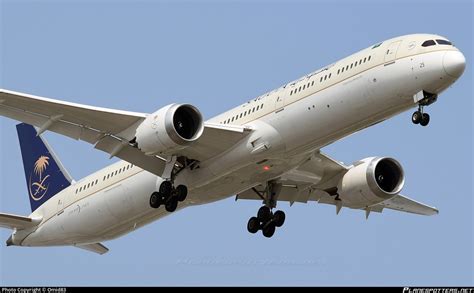 HZ AR25 Saudi Arabian Airlines Boeing 787 10 Dreamliner Photo By Omid83