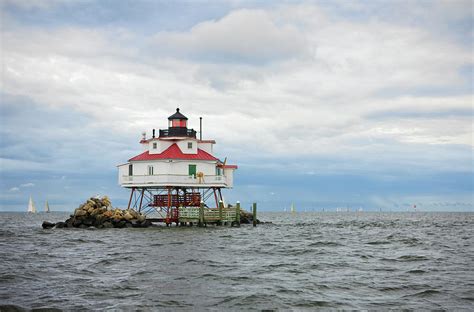 Thomas Point Lighthouse Chesapeake Bay By Greg Pease