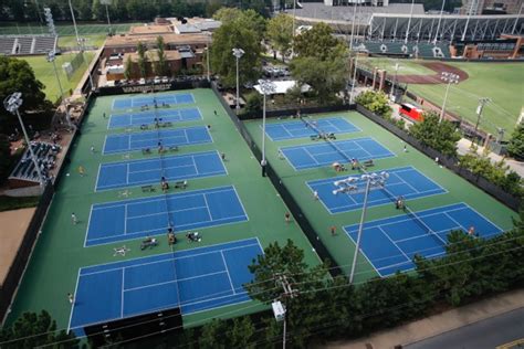 The Best Colleges For Tennis To Keep On Your Radar