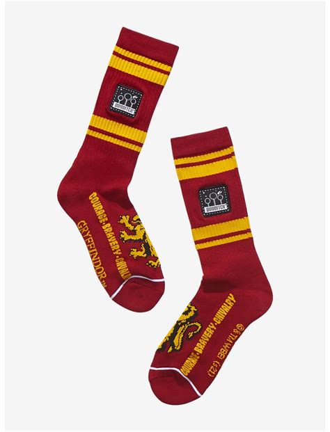 Harry Potter Gryffindor Quidditch Crew Socks Boxlunch Exclusive