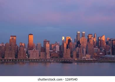 New York Skyline Sunset Stock Photo 1269540 | Shutterstock