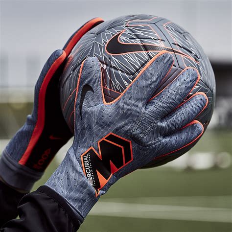 Guantes De Portero Nike Mercurial Touch Elite Azul Plata Metalizado