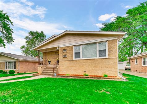 14505 Dorchester Ave Dolton Il 60419 Mls 11051547 Redfin