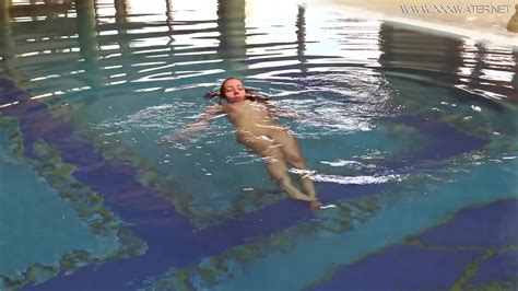 Watch Lina Mercury In Red Lingerie Underwater Eporner