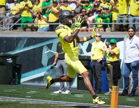 Five More Takeaways From Oregon S Season Debut Ducksportsauthority