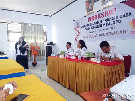 Program SMK Pusat Keunggulan SMKN 2 Palopo Gelar Workshop Perencanaan