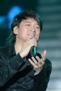 Top 10 Popular Chinese Male Singers