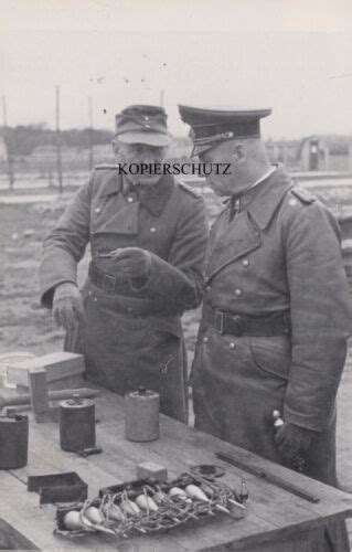 2 WELTKRIEG FOTO FELDMARSCHALL ERWIN ROMMEL MIT GENERAL WILHELM MEISE