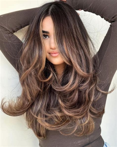 25 Beautiful Brunette Hair Colour Looks Warm Mocha Brown Long Layers