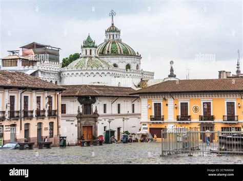 Ecuador Wahrzeichen Fotos Und Bildmaterial In Hoher Aufl Sung Alamy