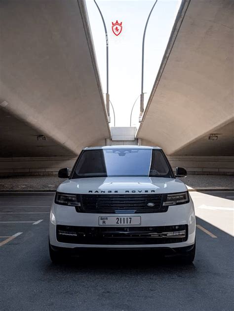 Rent Range Rover Vogue HSE In Dubai Paddock Rent A Car