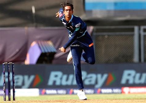 Free Photowhy Bowling In Tandem With Rashid Is Giving Sai Kishore The Advantage