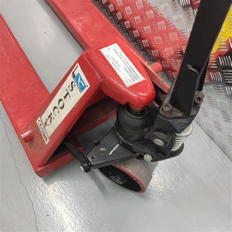 Stocky Hydraulic Pallet Truck S Hpt Nr N Ton Everything Else