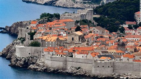 C Mo Dubrovnik Sobrevivi A Las Enfermedades La Guerra Y Los Turistas