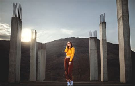 Wallpaper The Sky Look Girl Light Nature Pose Hills Brown Hair