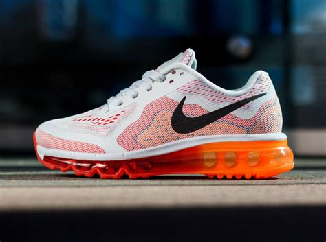 Nike Wmns Air Max 2014 Pure Platinum Laser Crimson Total Orange