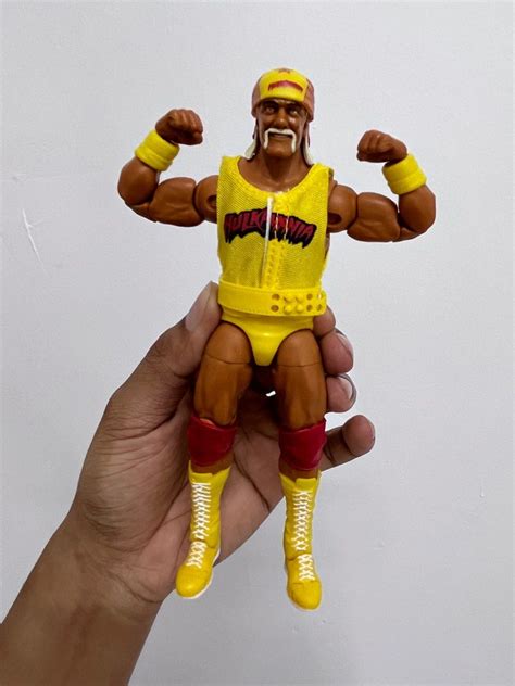 Mattel WWE Ultimate Edition Hulk Hogan Legends Series Edge Hobbies