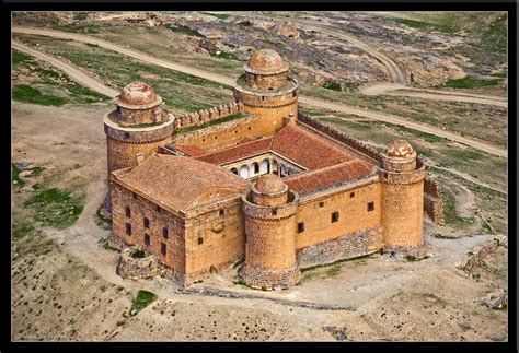 Castillo De La Calahorra Megaconstrucciones Extreme Engineering