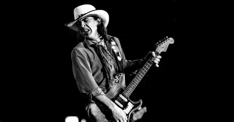 Stevie Ray Vaughan Double Trouble Cold Shot Live Performance And