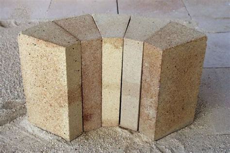 Magnesium bricks and applications شیمی گستر آران