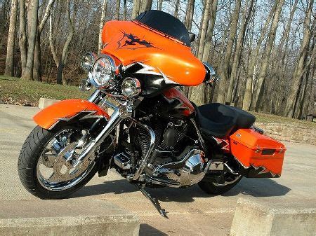 Harley Davidson Classic: Harley Davidson Electra Glide Custom