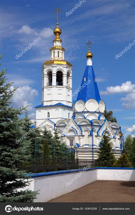 Zilant monastery in Kazan, Russia — Stock Photo © Eillen_1981 #143912239