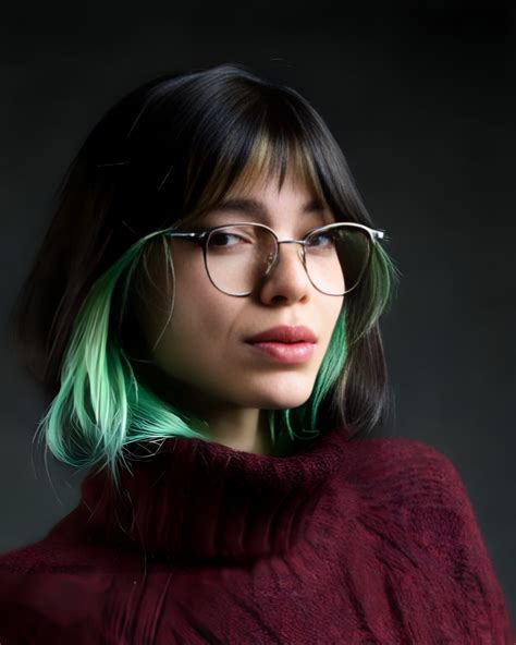 Mad Maura (Actress) Age, Net Worth, Wiki, Husband, Family, Videos & Photos