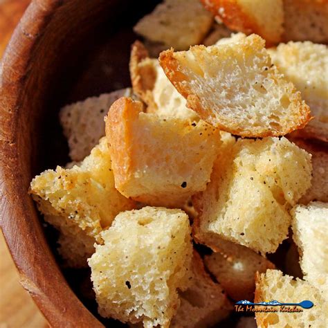 Really Easy Homemade Croutons The Mountain Kitchen