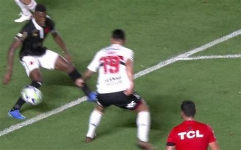 Cbf Admite Erro Em Pênalti Marcado Para O São Paulo Contra O Vasco