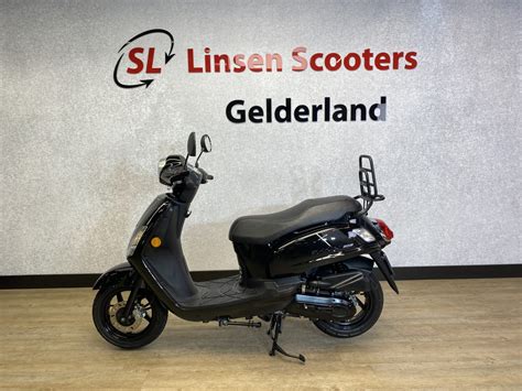 Sym Fiddle Ii E Km H Zwart Linsen Scooters Gelderland