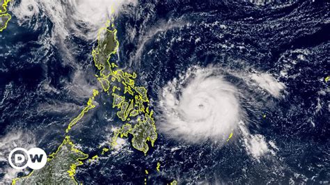 Philippines: Mass evacuations as super typhoon approaches - News Headlines