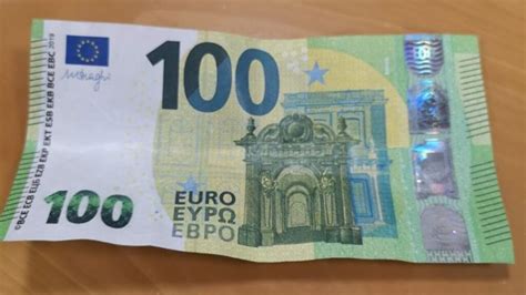 Banconote Da 100 Euro False Ecco Come Riconoscerle Talky Music