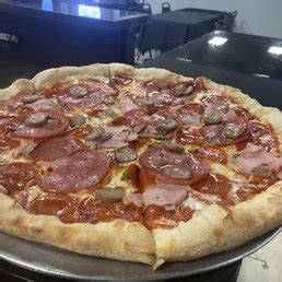 SALS BRONX PIZZA Updated January 2025 126 Photos 69 Reviews