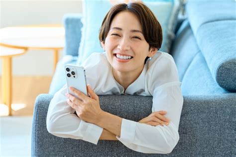 ライバー事務所を辞めたい！辞める前に知っておくべき注意点と手順を解説 Liveagent Article