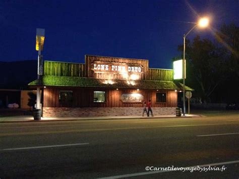 Lone Pine En Californie