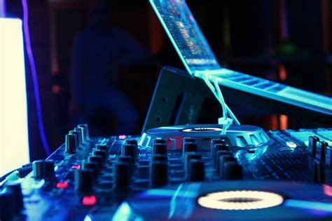 超过 2000 张关于Dj Techniques和Dj的免费图片 Pixabay