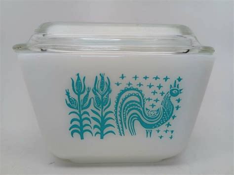 Vintage Pyrex Turquoise Butterprint Frigerator Dish With Lid 1 1 2 Cup