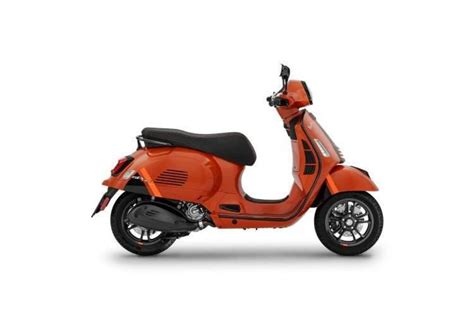 Vendo Vespa Gts 300 Super Sport Hpe 2023 Nuova A Imperia Codice