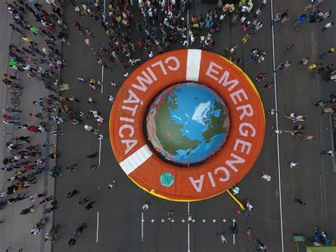 Como no olvidar la Marcha de la huelga climática global en México El