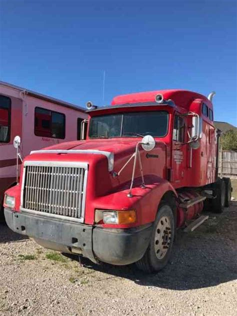 International 9400 EAGLE (1995) : Sleeper Semi Trucks