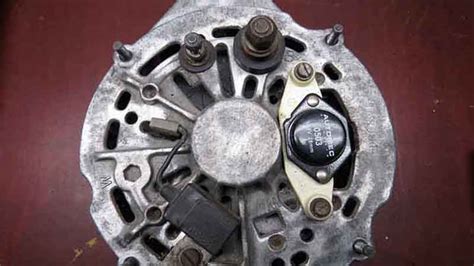 5 Symptoms Of A Bad Alternator And Replacement Cost