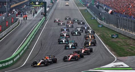 GP dItalie de F1 le départ de la course en vidéo