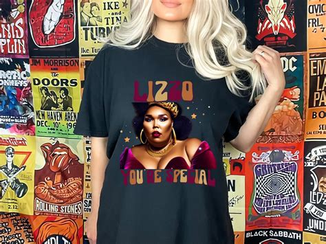 Comfort Colors Lizzo T-shirt Lizzo Merch Lizzo Concert - Etsy