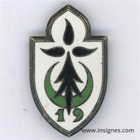 19 Division D Infanterie Insigne Drago G 1212 Dos Lisse Insignes