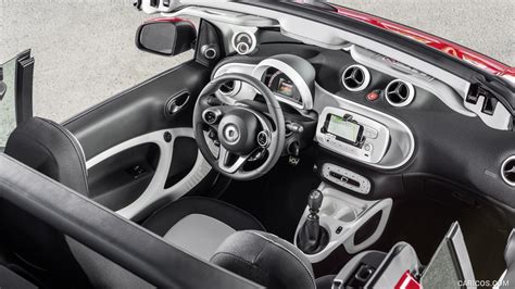 Smart ForTwo Cabrio | 2016MY Passion (White / Jupiter Red) | Interior